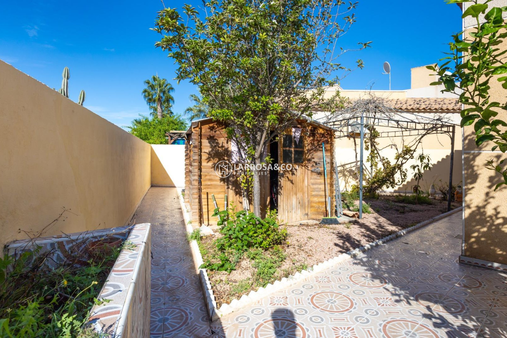 Resale - Detached House/Villa - Torrevieja - La Siesta - El Salado - Torreta