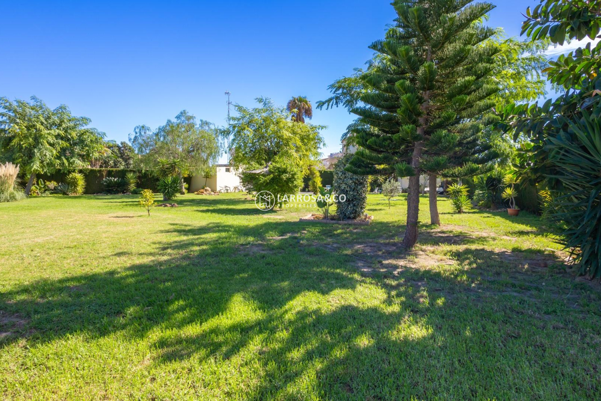 Resale - Detached House/Villa - Torrevieja - La Siesta - El Salado - Torreta