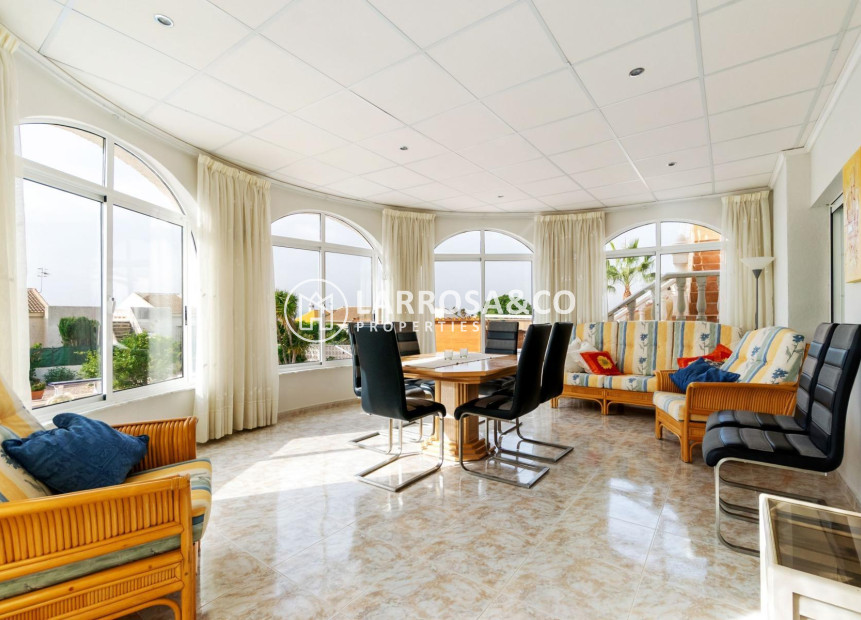 Resale - Detached House/Villa - Torrevieja - La Siesta - El Salado - Torreta