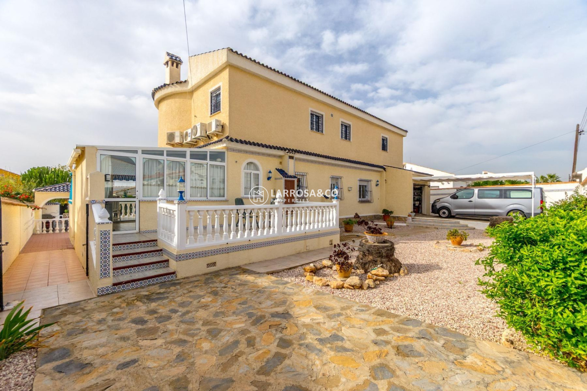 Resale - Detached House/Villa - Torrevieja - La Siesta - El Salado - Torreta