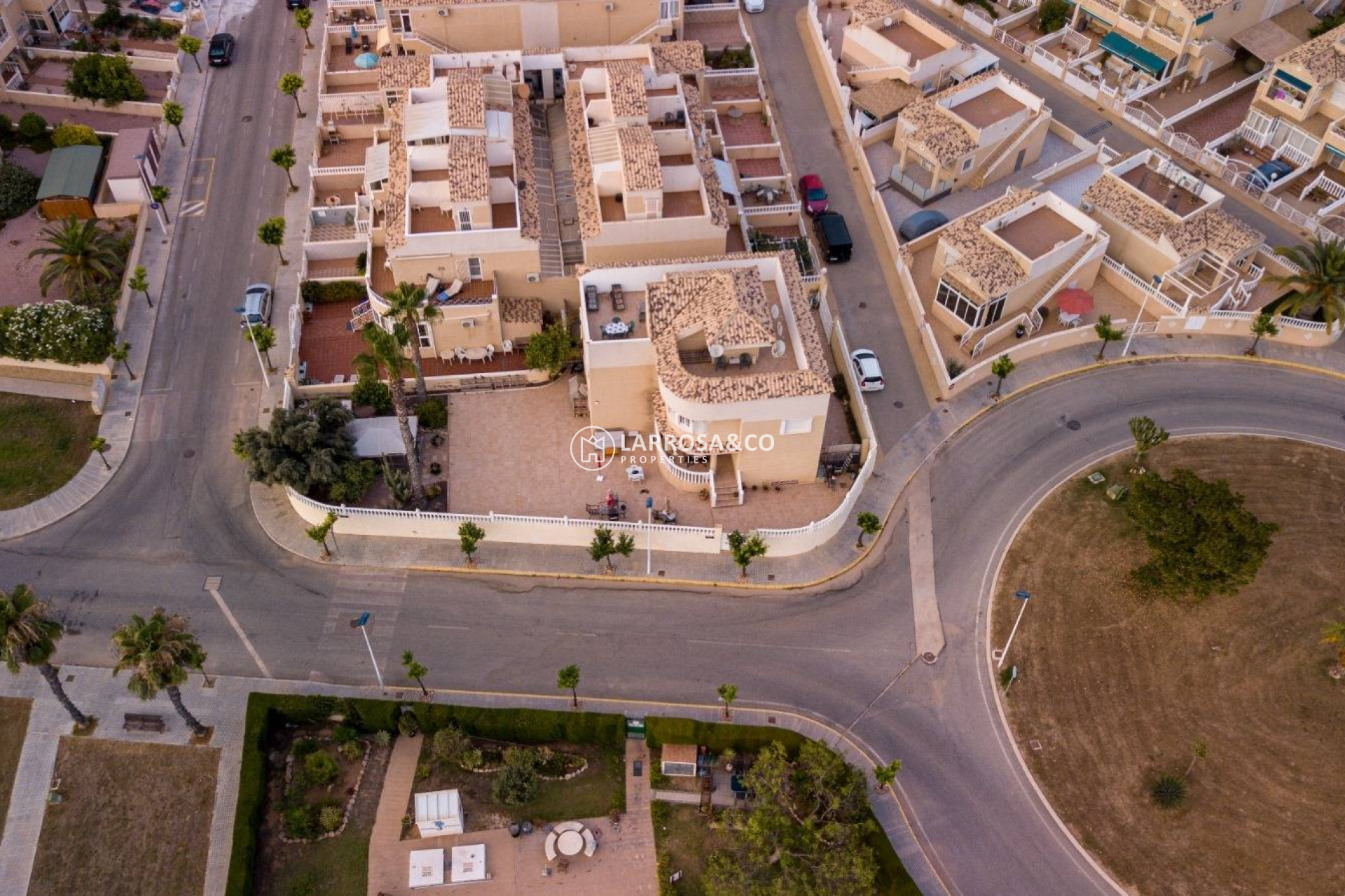 Resale - Detached House/Villa - Torrevieja - La Siesta - El Salado - Torreta