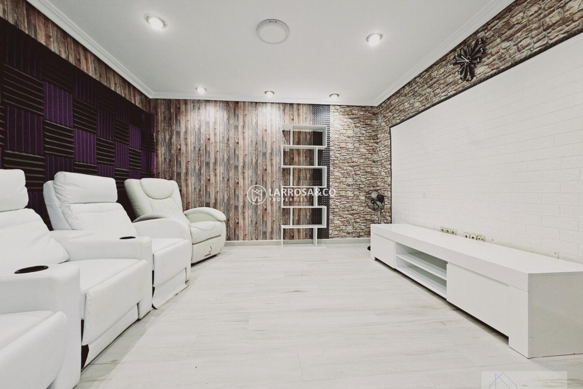 Resale - Detached House/Villa - Torrevieja - La Siesta - El Salado - Torreta