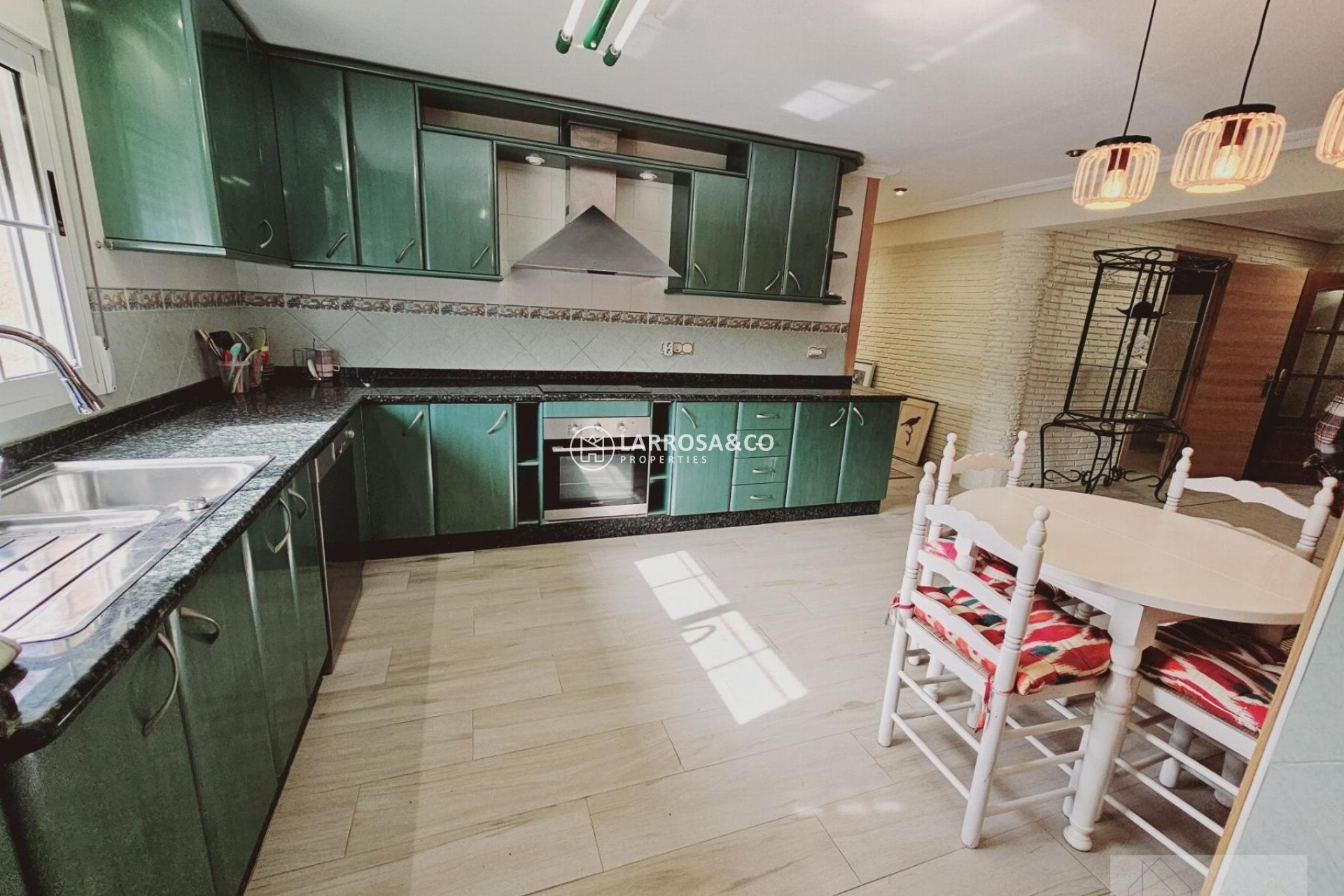 Resale - Detached House/Villa - Torrevieja - La Siesta - El Salado - Torreta