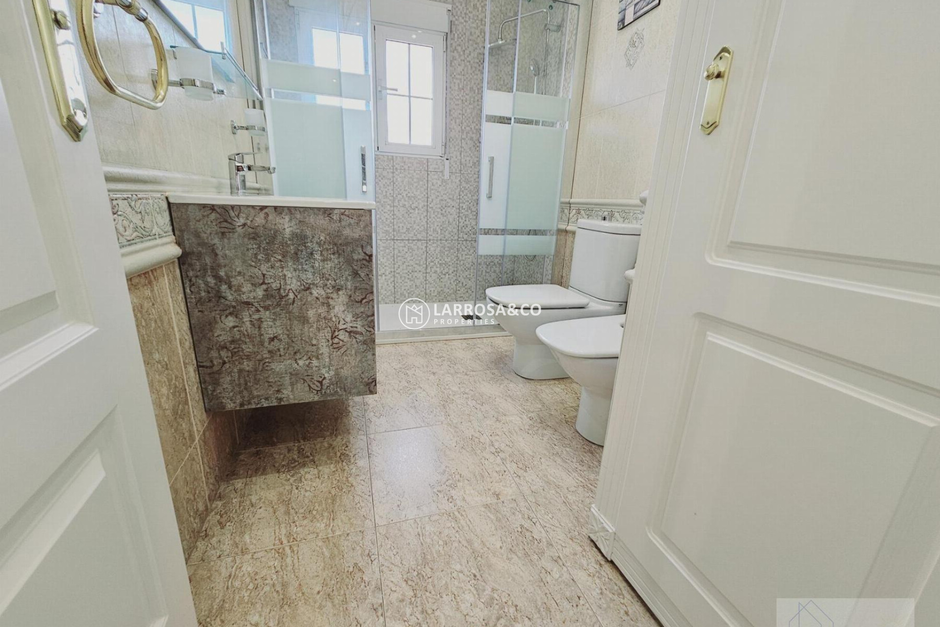 Resale - Detached House/Villa - Torrevieja - La Siesta - El Salado - Torreta