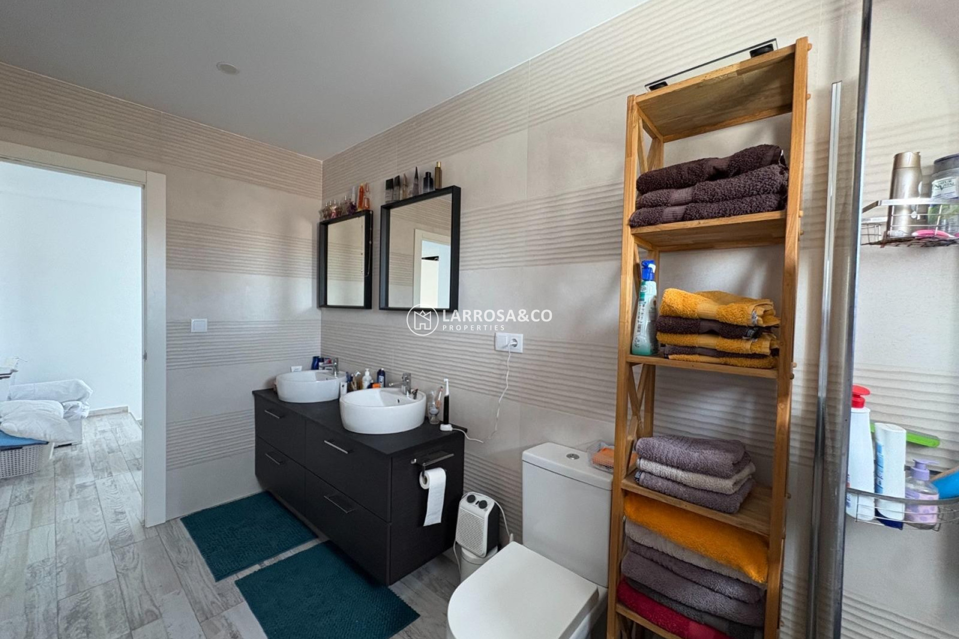 Resale - Detached House/Villa - Torrevieja - La Siesta - El Salado -  Torreta