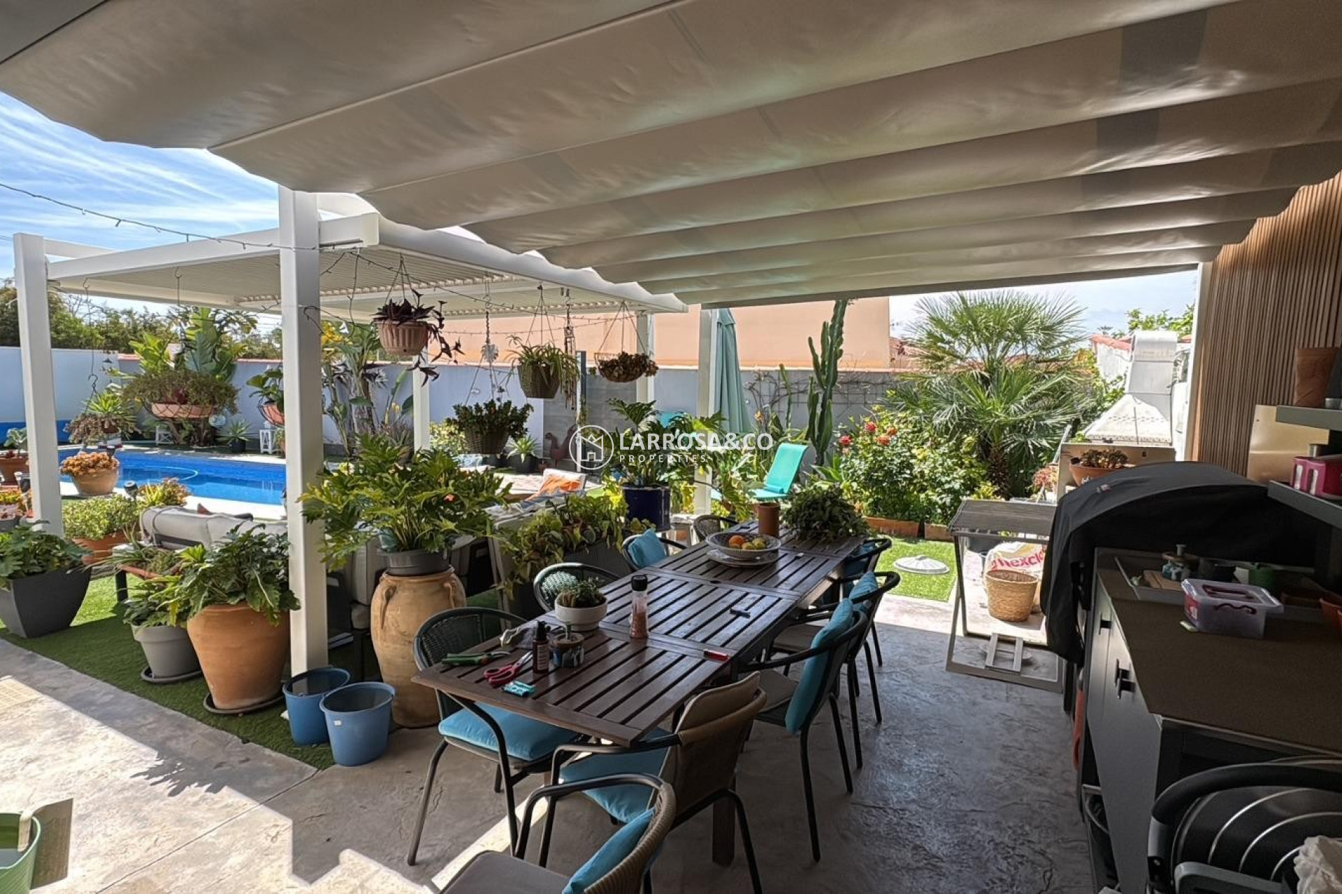 Resale - Detached House/Villa - Torrevieja - La Siesta - El Salado -  Torreta