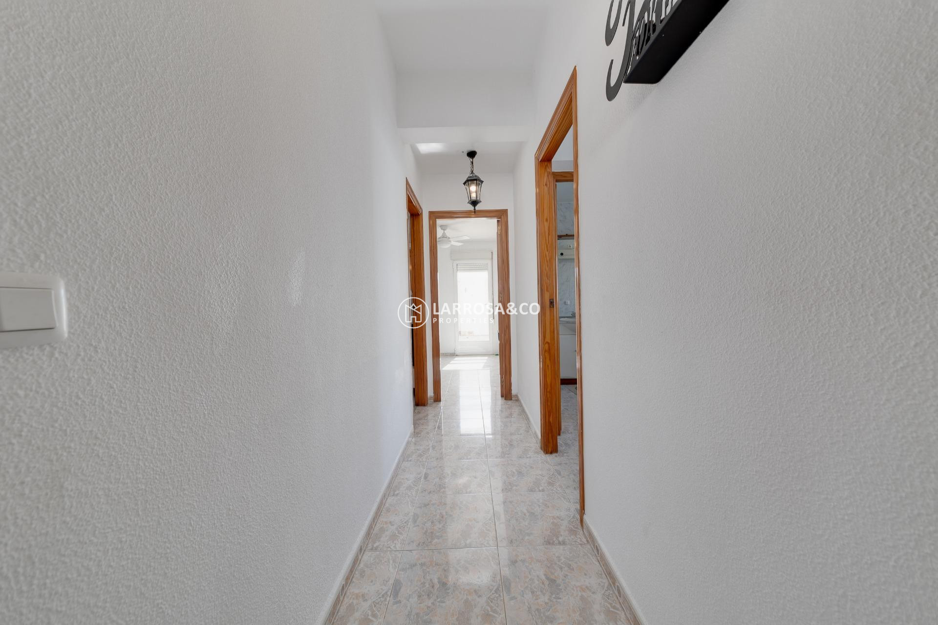 Resale - Detached House/Villa - Torrevieja - La siesta