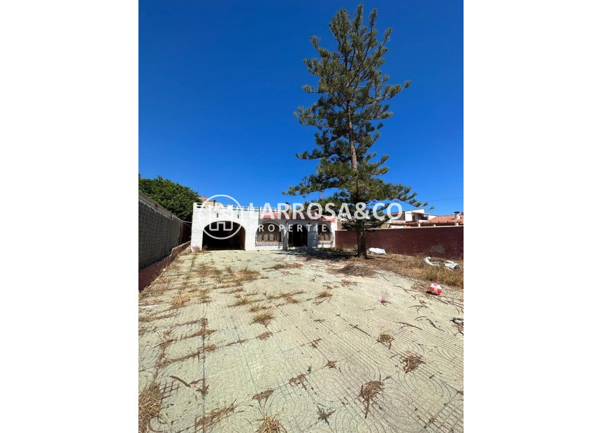 Resale - Detached House/Villa - Torrevieja - Los Angeles