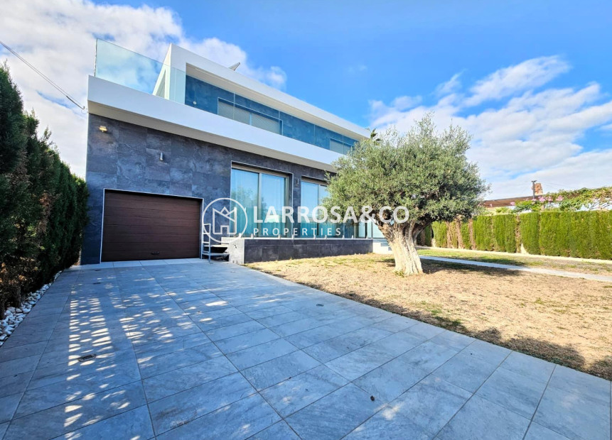 Resale - Detached House/Villa - Torrevieja - Los Angeles