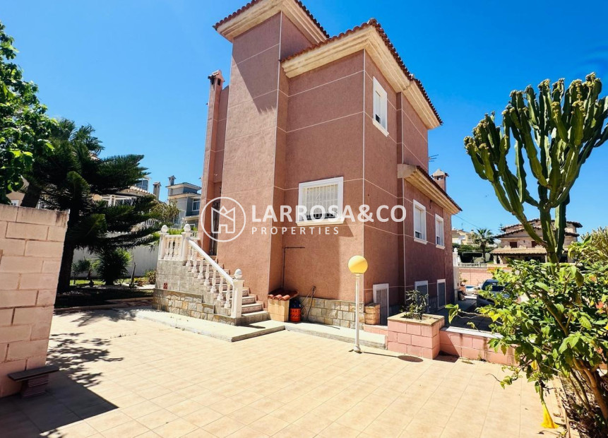 Resale - Detached House/Villa - Torrevieja - Los Balcones - Los Altos del Edén