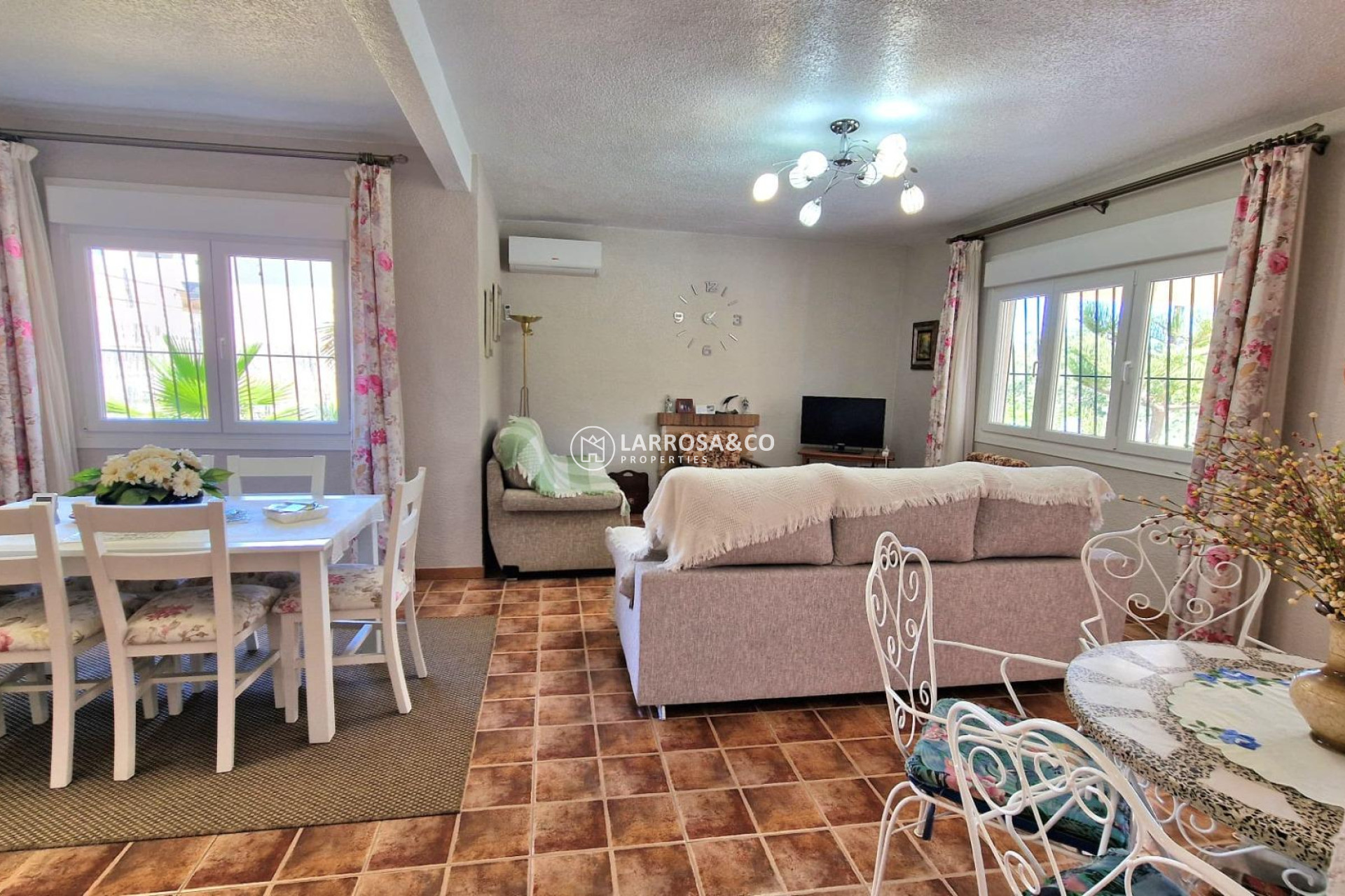 Resale - Detached House/Villa - Torrevieja - Los Balcones - Los Altos del Edén