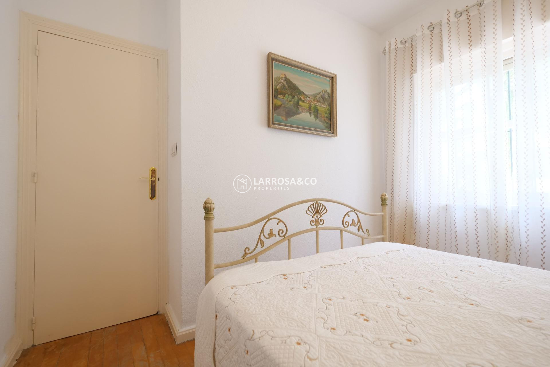 Resale - Detached House/Villa - Torrevieja - Los Balcones