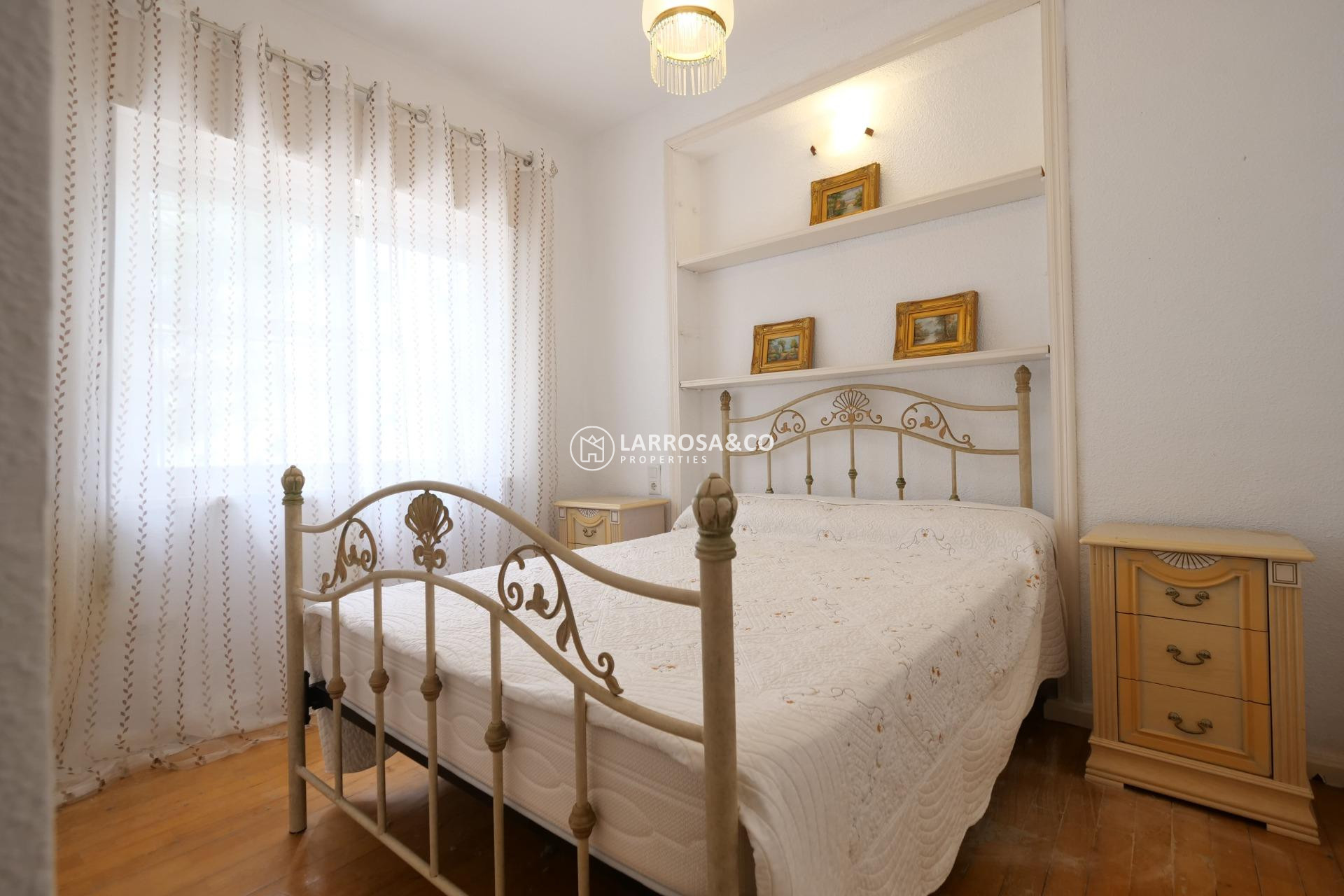 Resale - Detached House/Villa - Torrevieja - Los Balcones