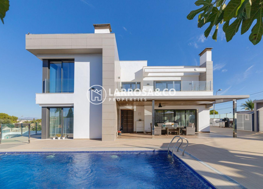 Resale - Detached House/Villa - Torrevieja - Los Balcones