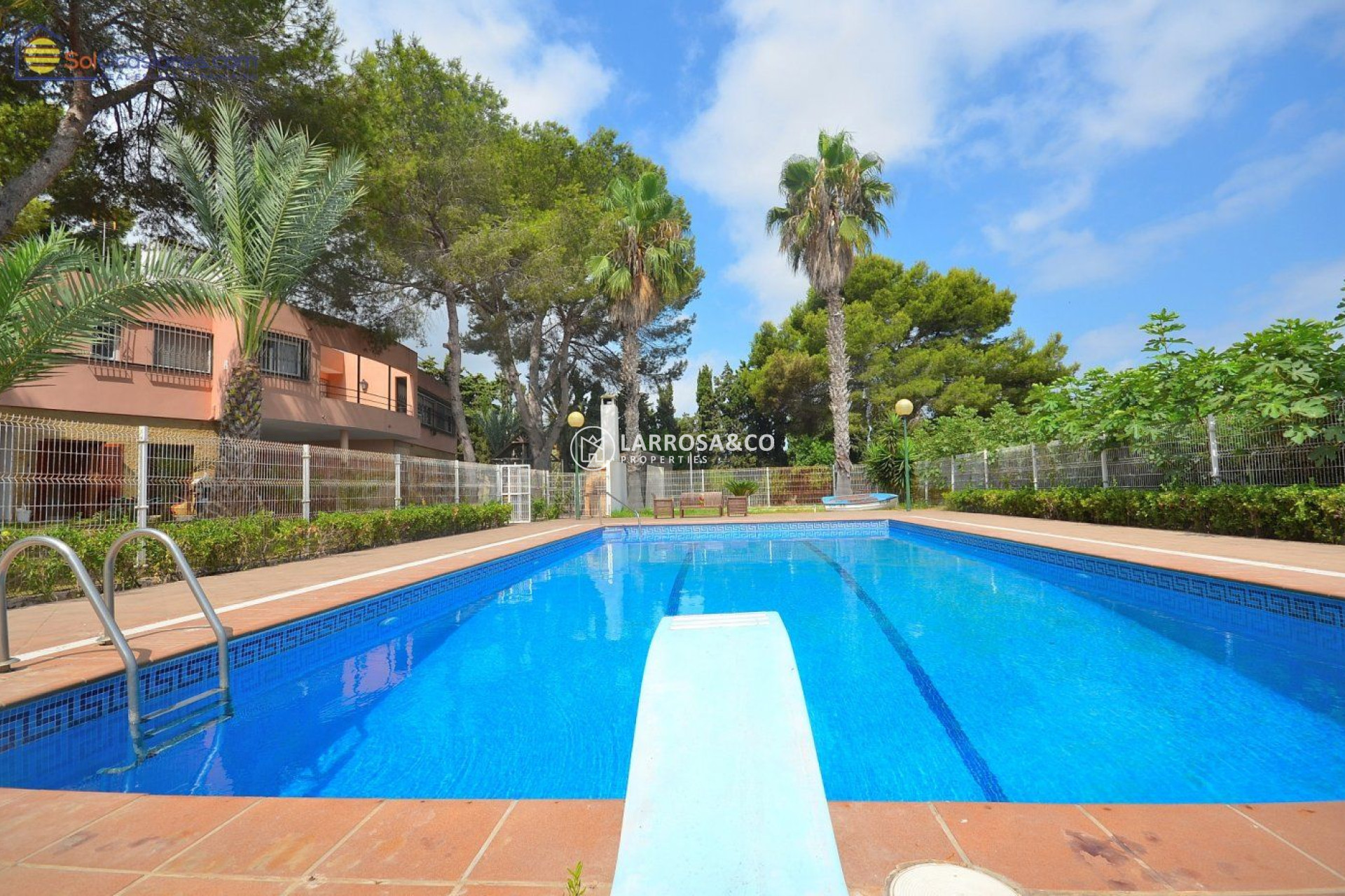 Resale - Detached House/Villa - Torrevieja - Los Balcones