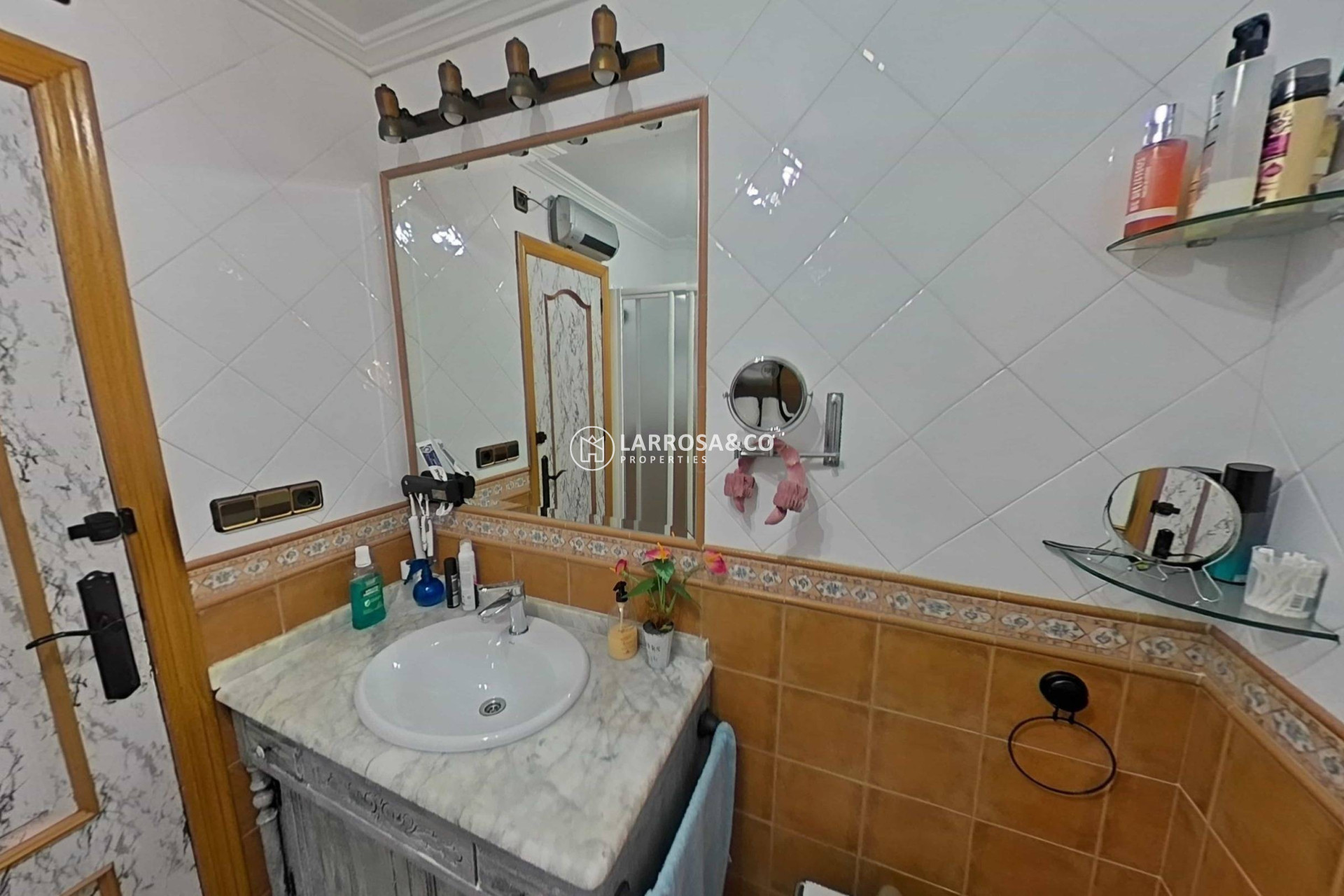 Resale - Detached House/Villa - Torrevieja - Los Balcones