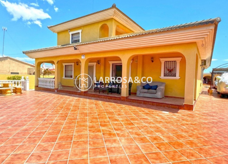 Resale - Detached House/Villa - Torrevieja - Los Balcones