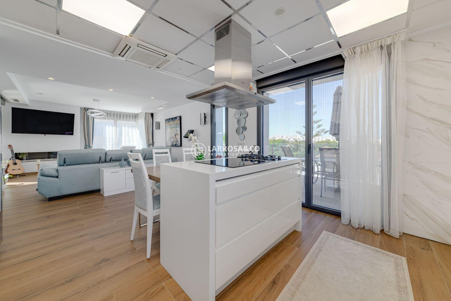 Resale - Detached House/Villa - Torrevieja - Los Balcones