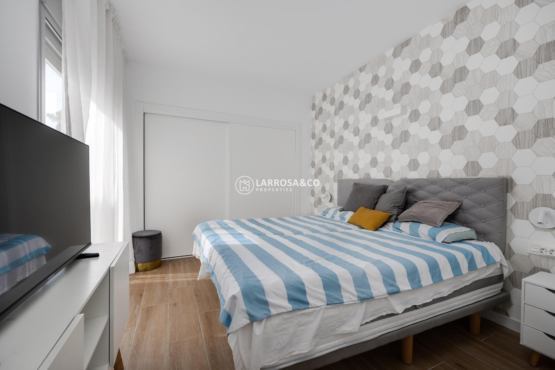 Resale - Detached House/Villa - Torrevieja - Los Frutales