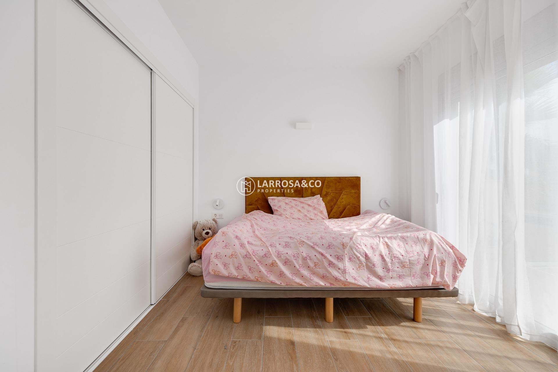 Resale - Detached House/Villa - Torrevieja - Los Frutales