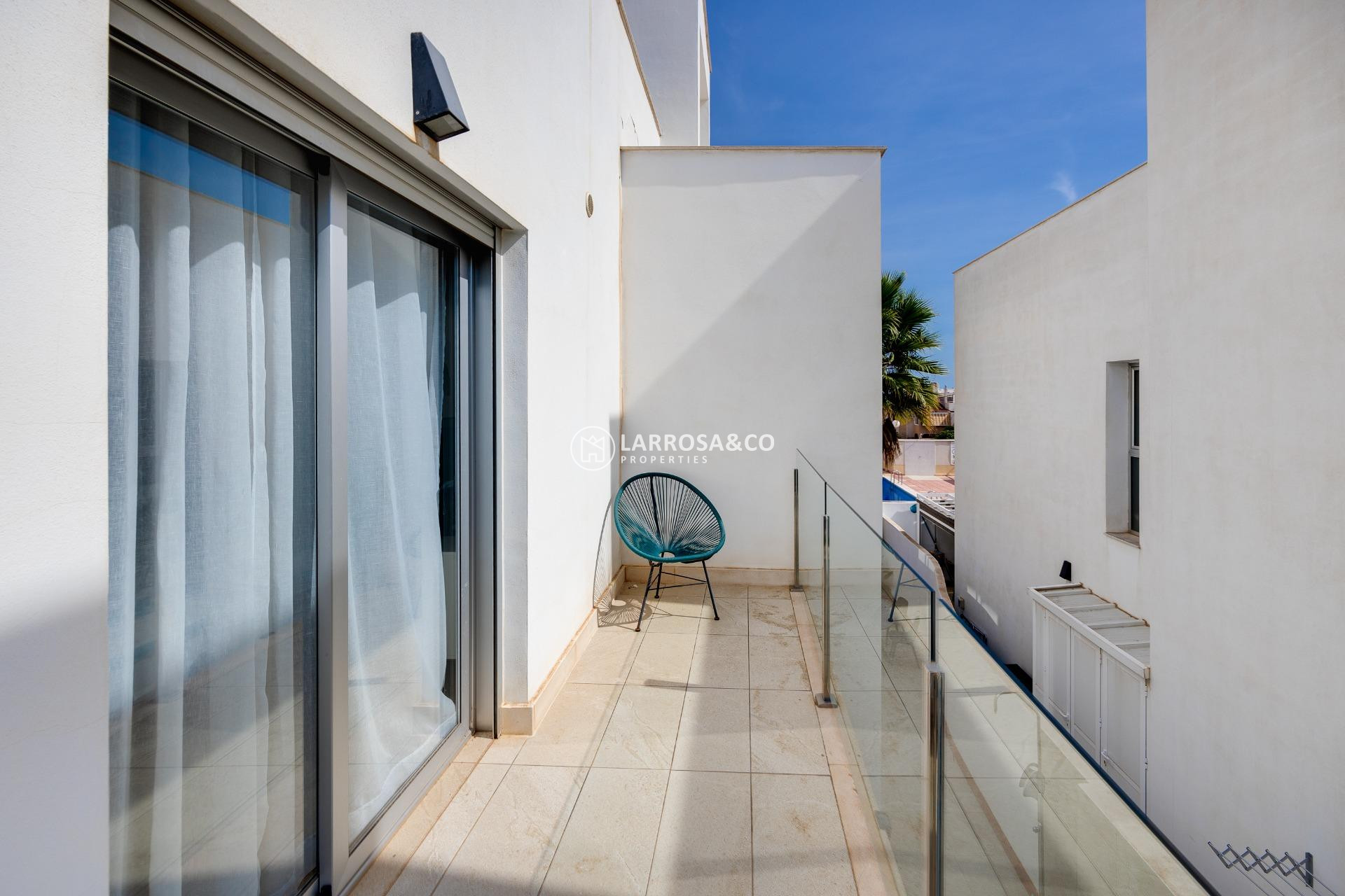 Resale - Detached House/Villa - Torrevieja - Los Frutales