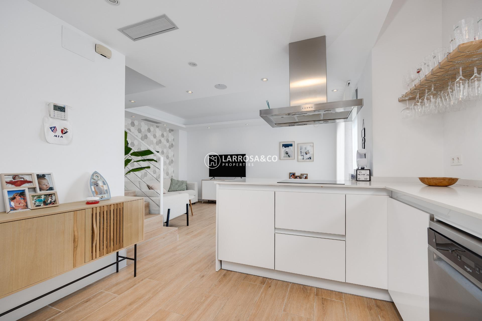 Resale - Detached House/Villa - Torrevieja - Los Frutales