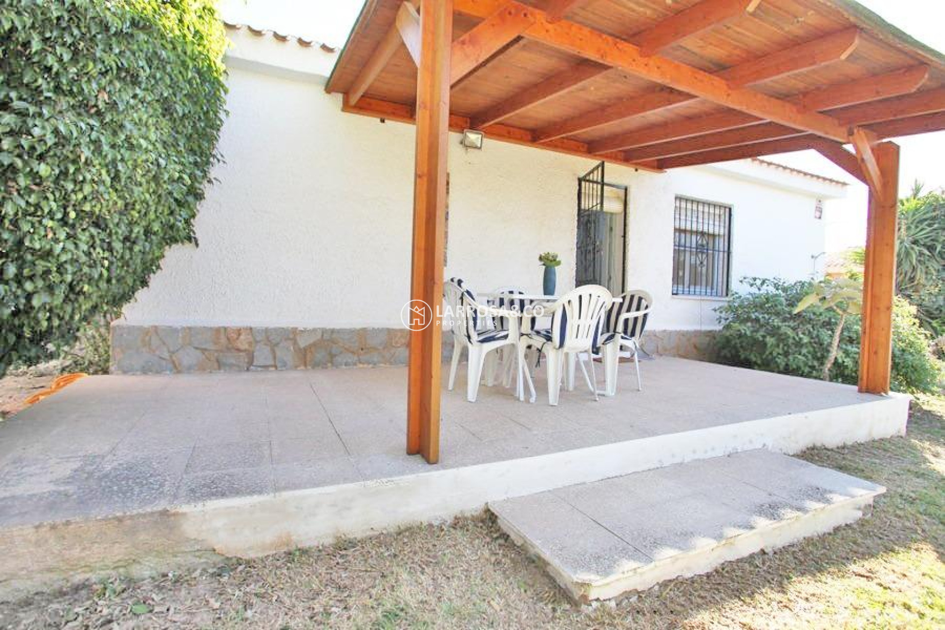 Resale - Detached House/Villa - Torrevieja - Los Frutales