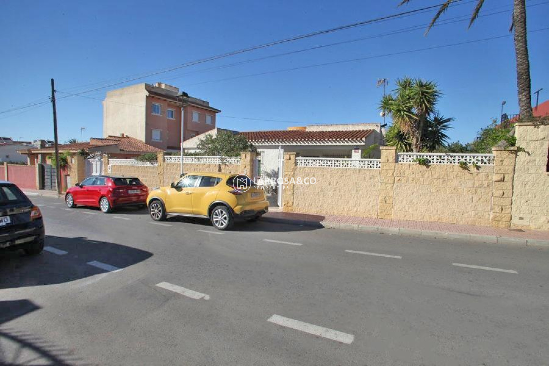 Resale - Detached House/Villa - Torrevieja - Los Frutales