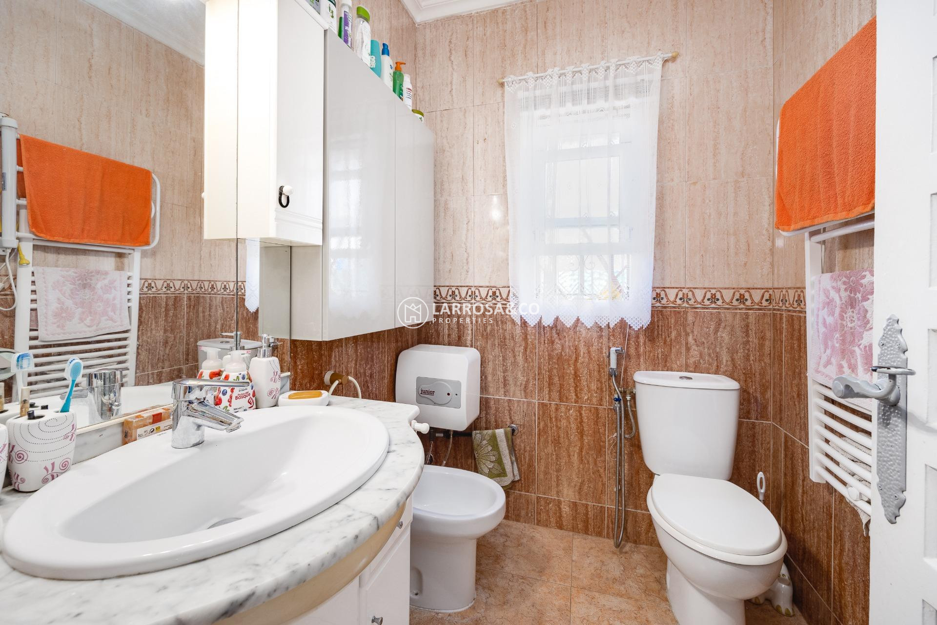 Resale - Detached House/Villa - Torrevieja - Los Locos Beach