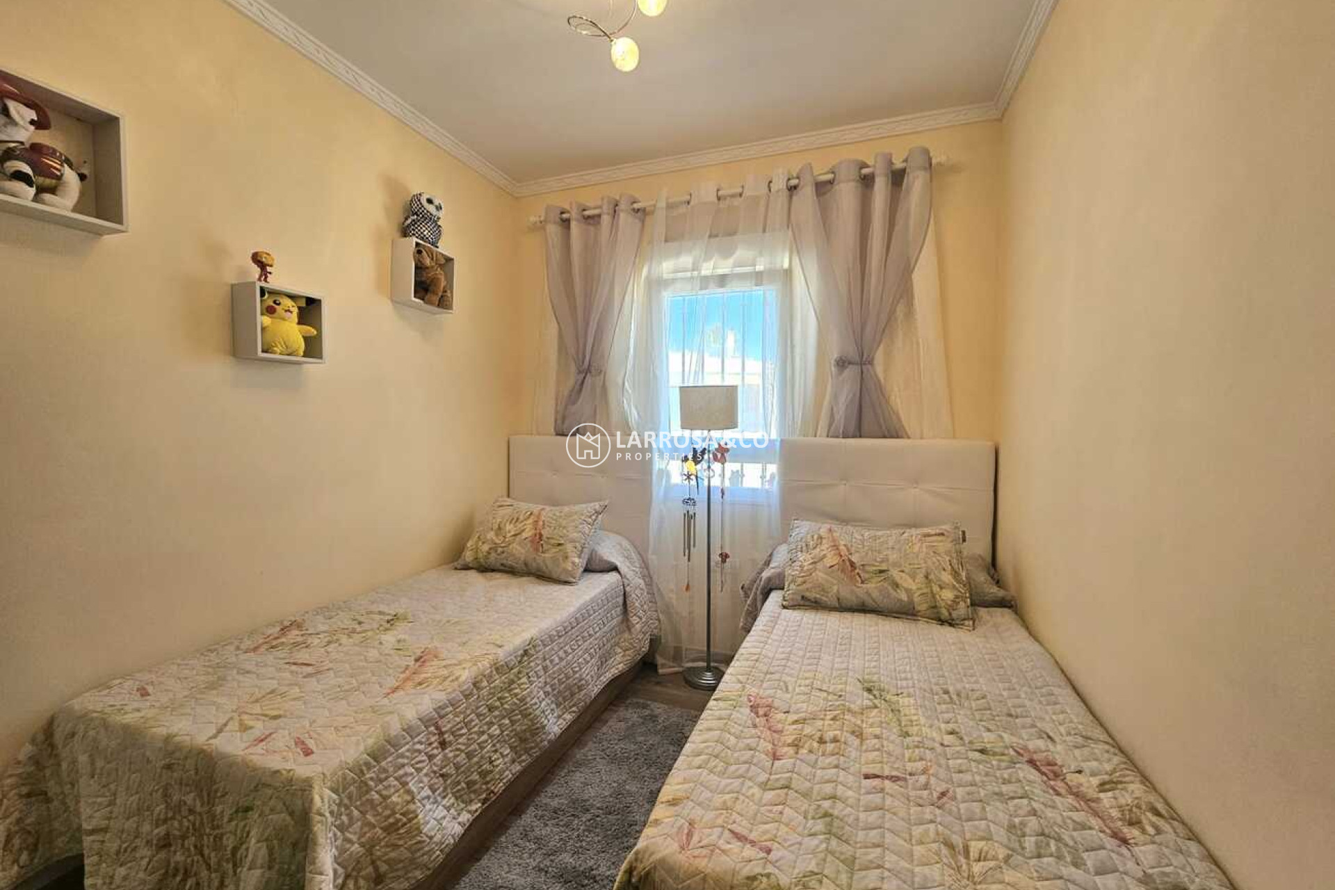 Resale - Detached House/Villa - Torrevieja - Torre del moro