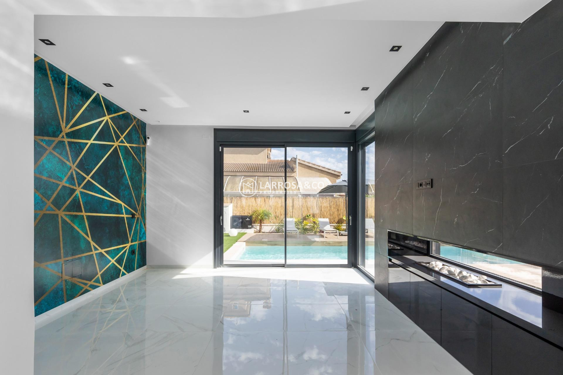 Resale - Detached House/Villa - Torrevieja - Torreta florida