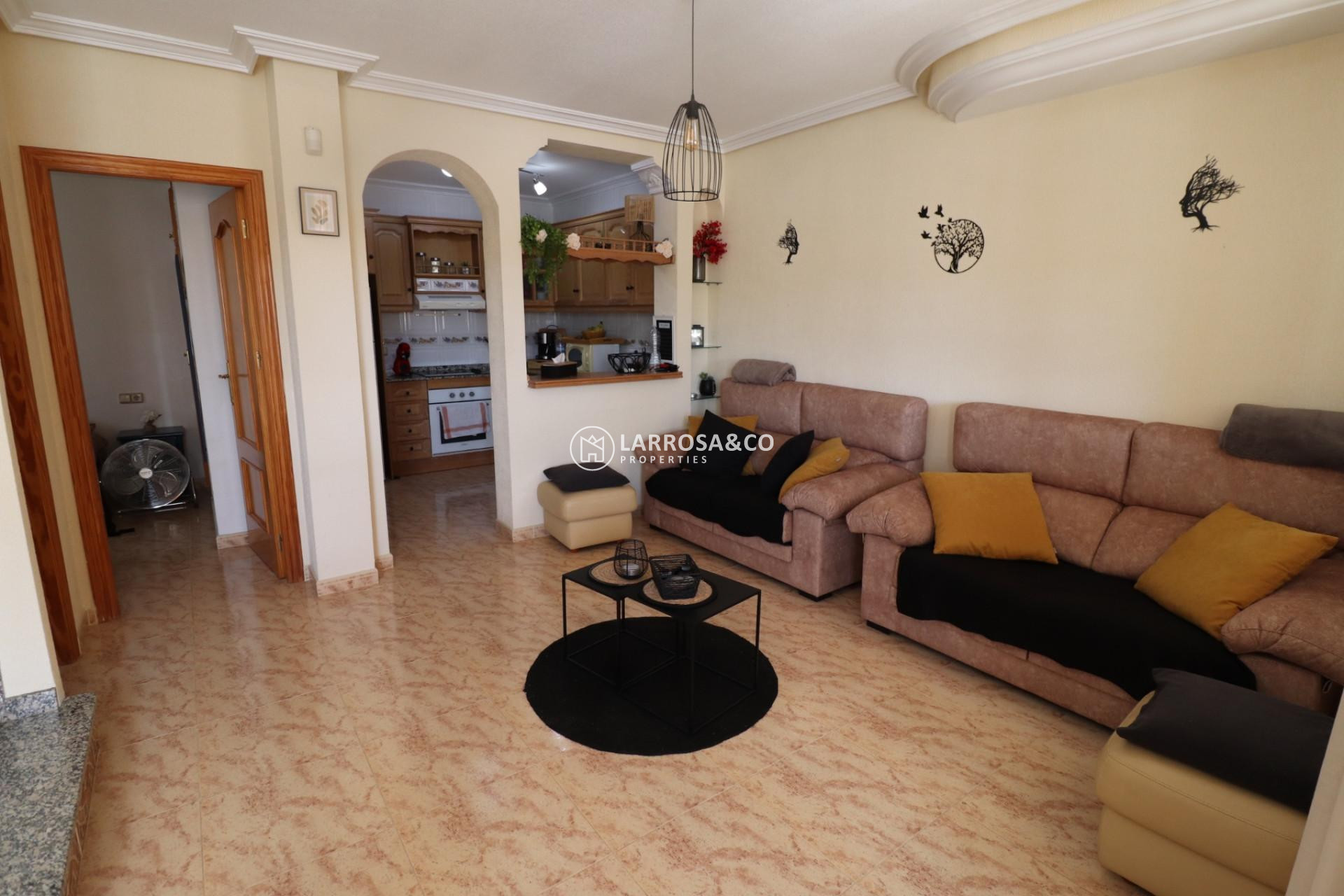 Resale - Detached House/Villa - Villamartín - Costa Blanca