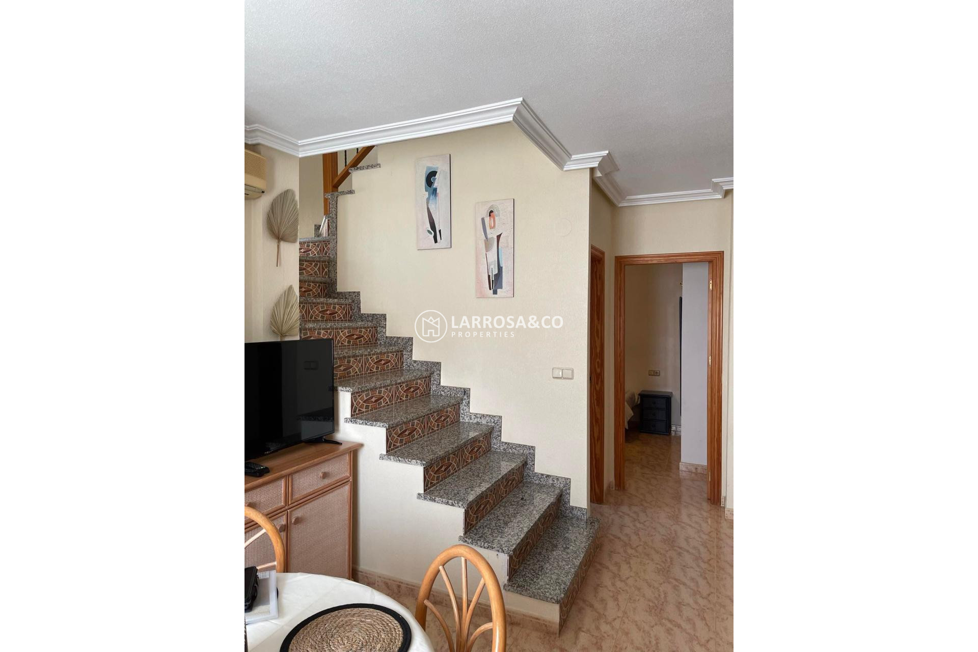 Resale - Detached House/Villa - Villamartín - Costa Blanca