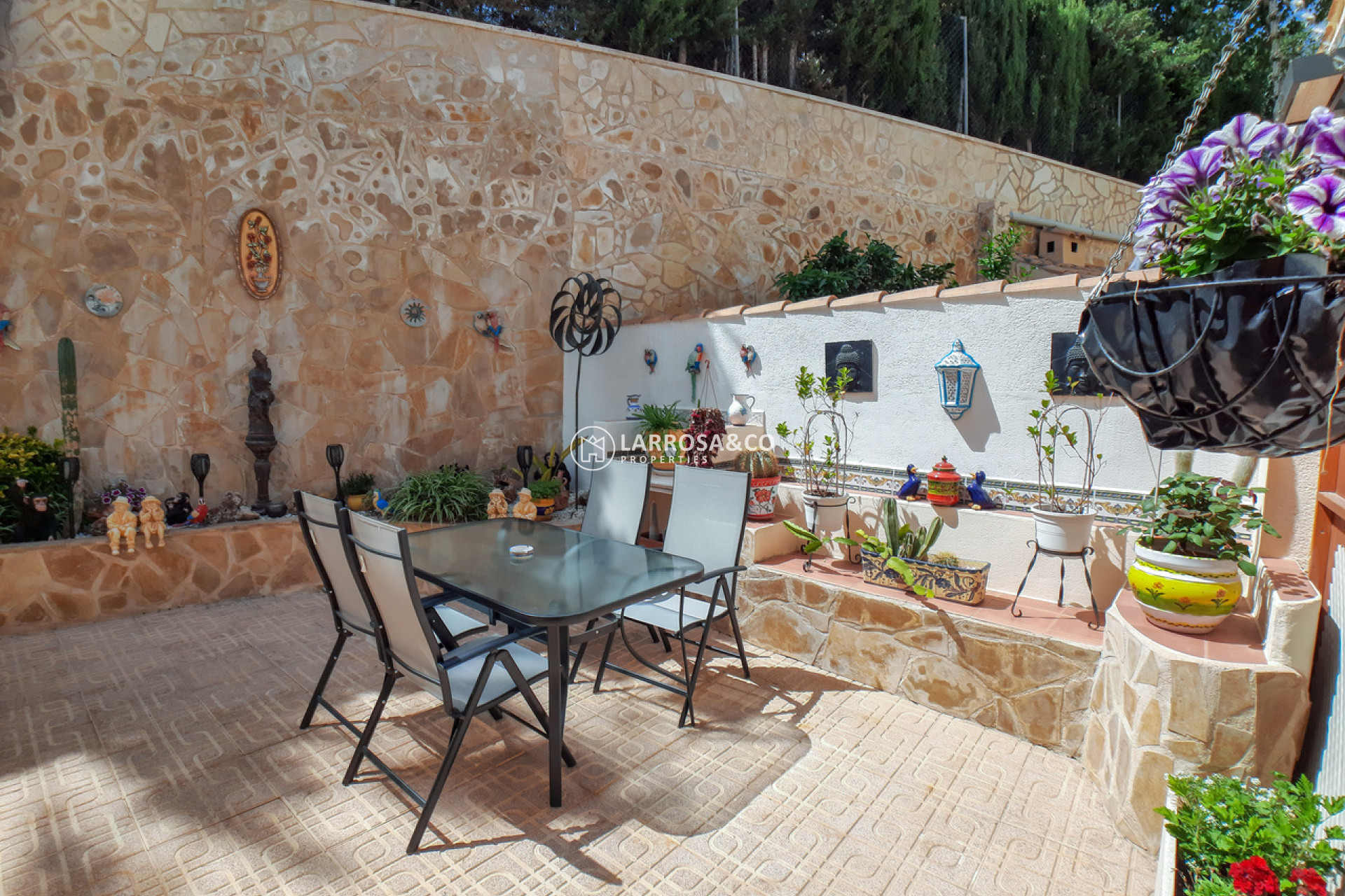 Resale - Detached House/Villa - Villamartín - Costa Blanca