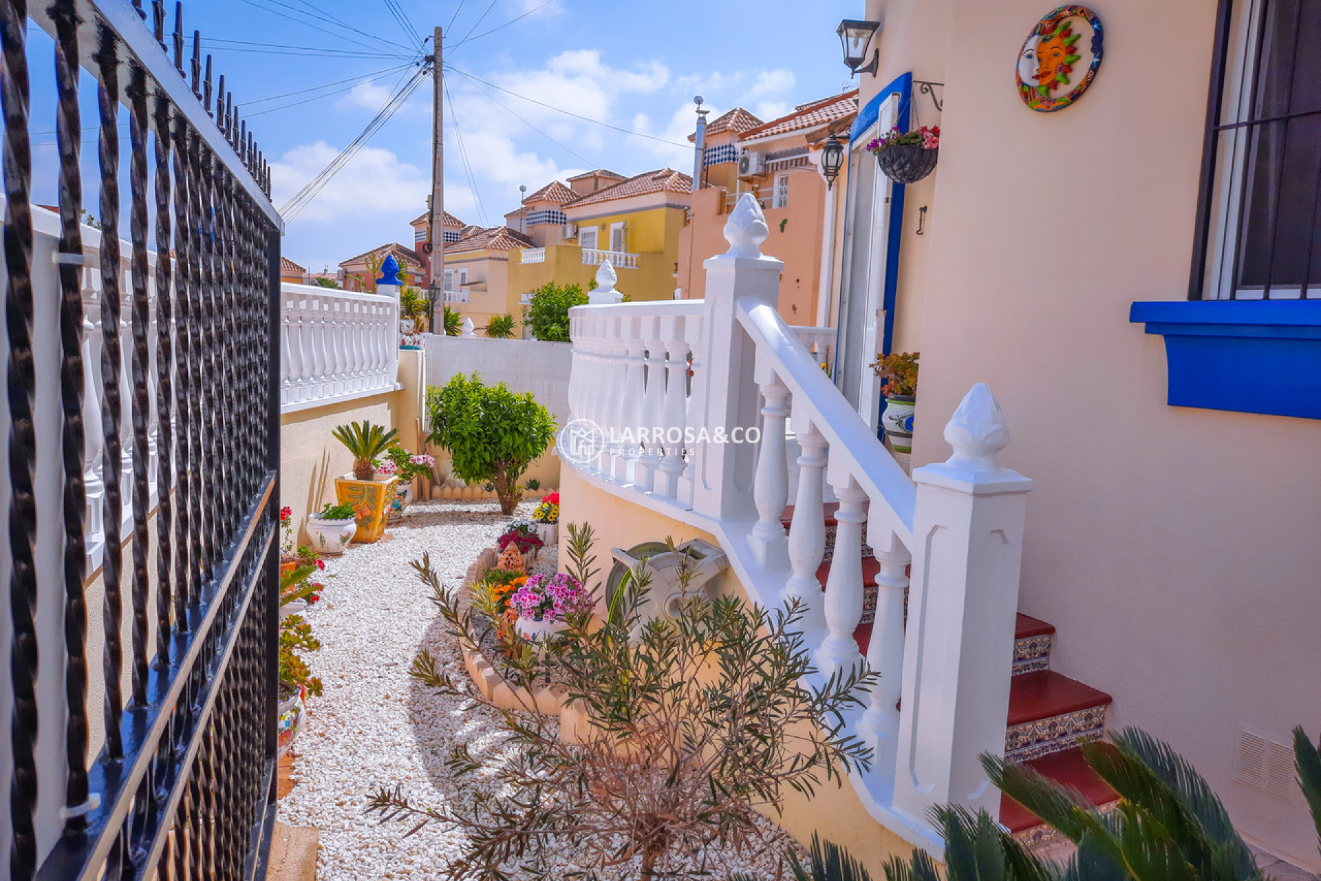 Resale - Detached House/Villa - Villamartín - Costa Blanca