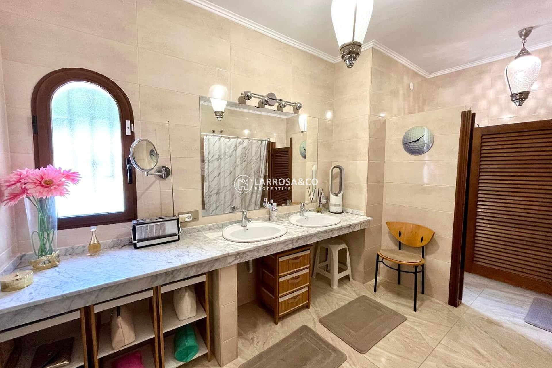 Resale - Detached House/Villa - Villamartín - Costa Blanca