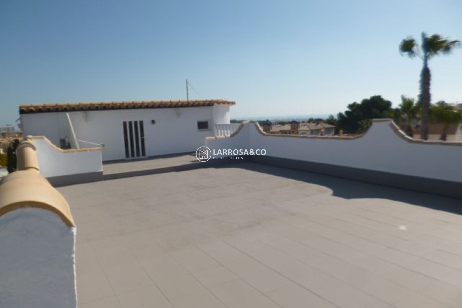 Resale - Detached House/Villa - Villamartín - Costa Blanca