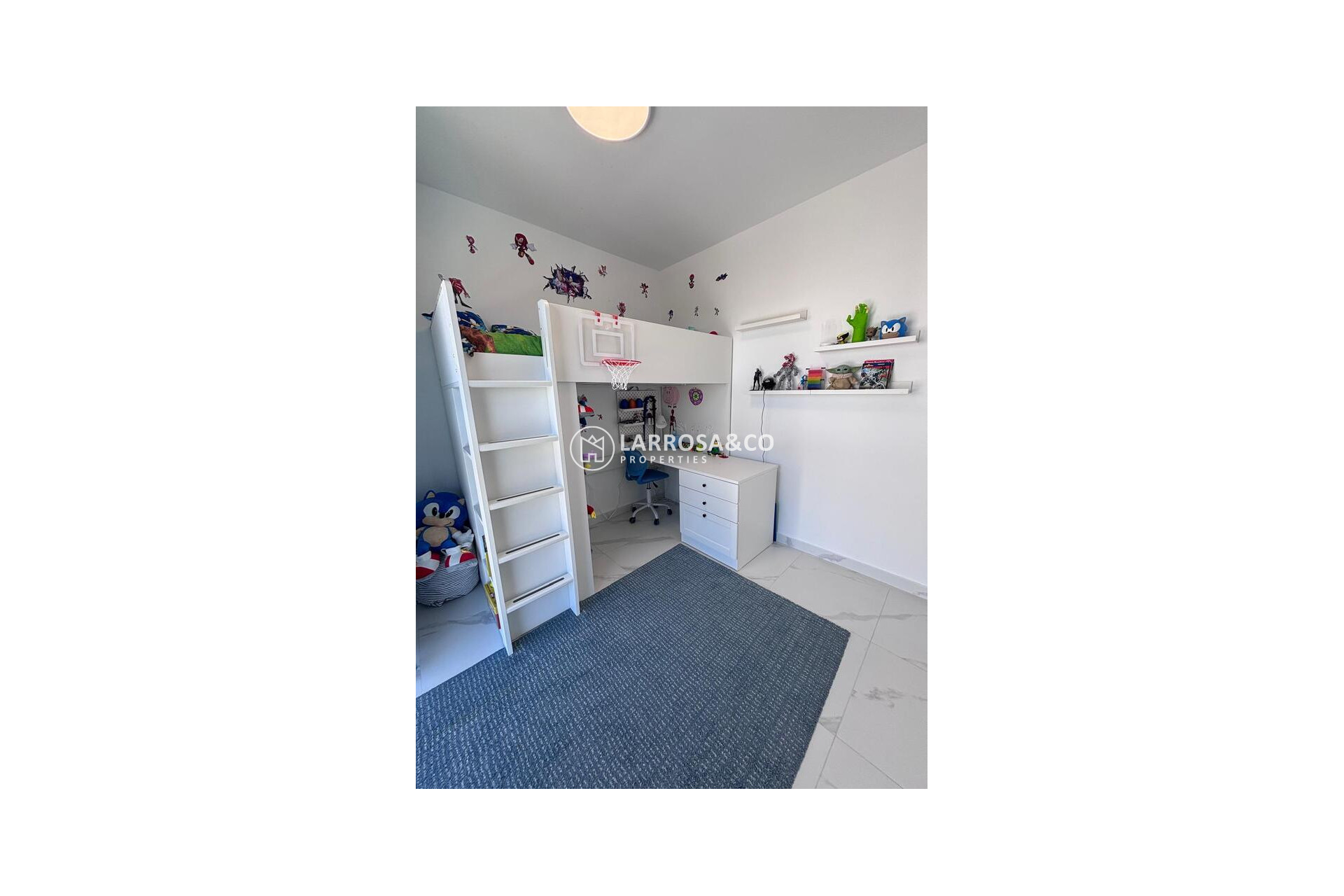 Resale - Detached House/Villa - Villamartín - Costa Blanca