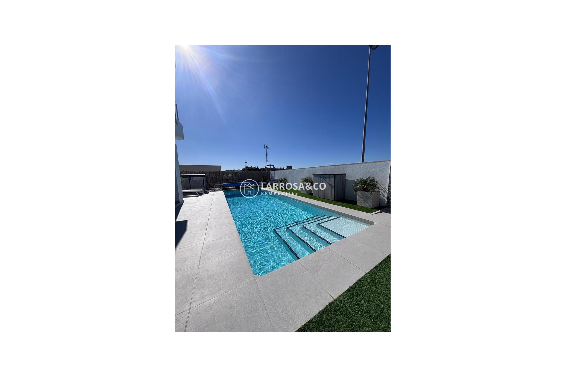 Resale - Detached House/Villa - Villamartín - Costa Blanca