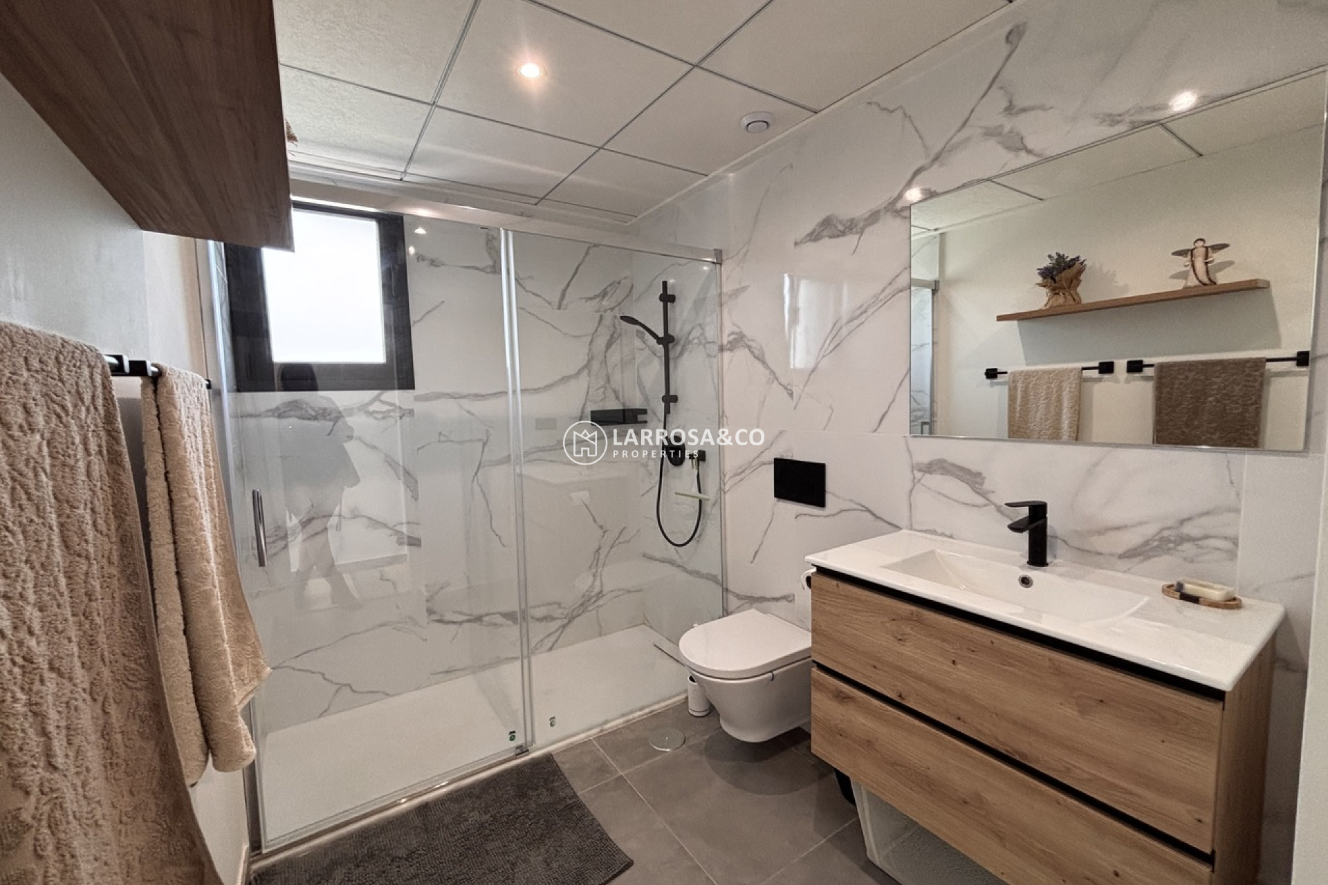 Resale - Detached House/Villa - Villamartín - Costa Blanca