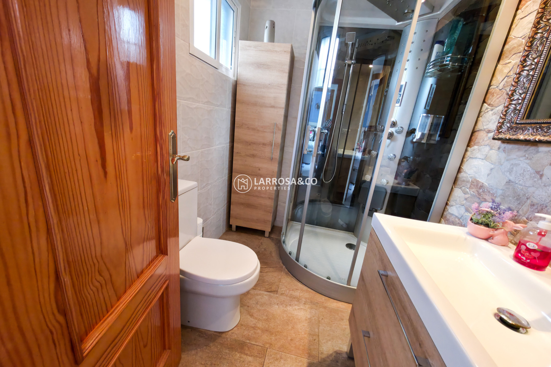 Resale - Detached House/Villa - Villamartín - Costa Blanca