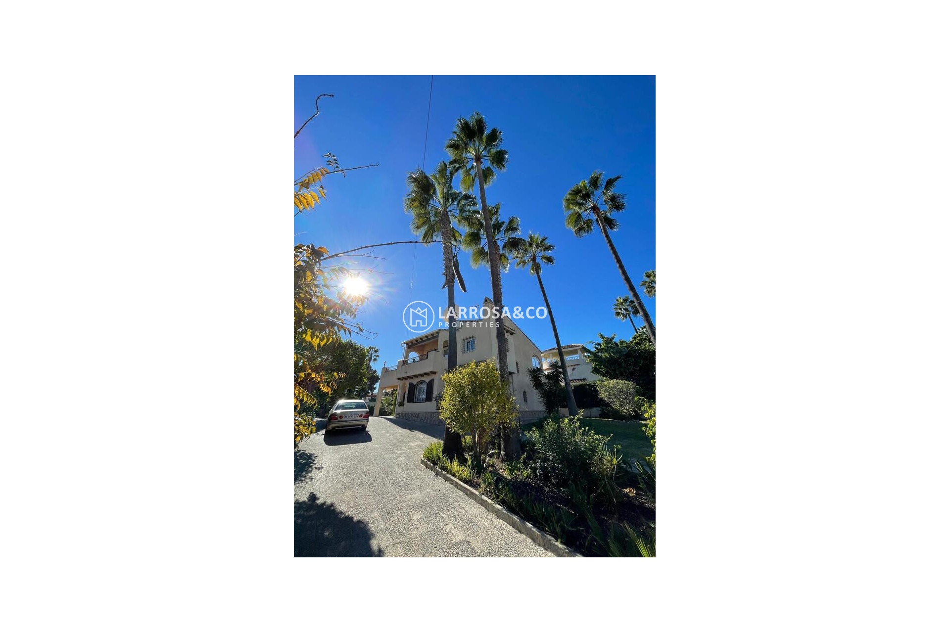 Resale - Detached House/Villa - Villamartín - Costa Blanca