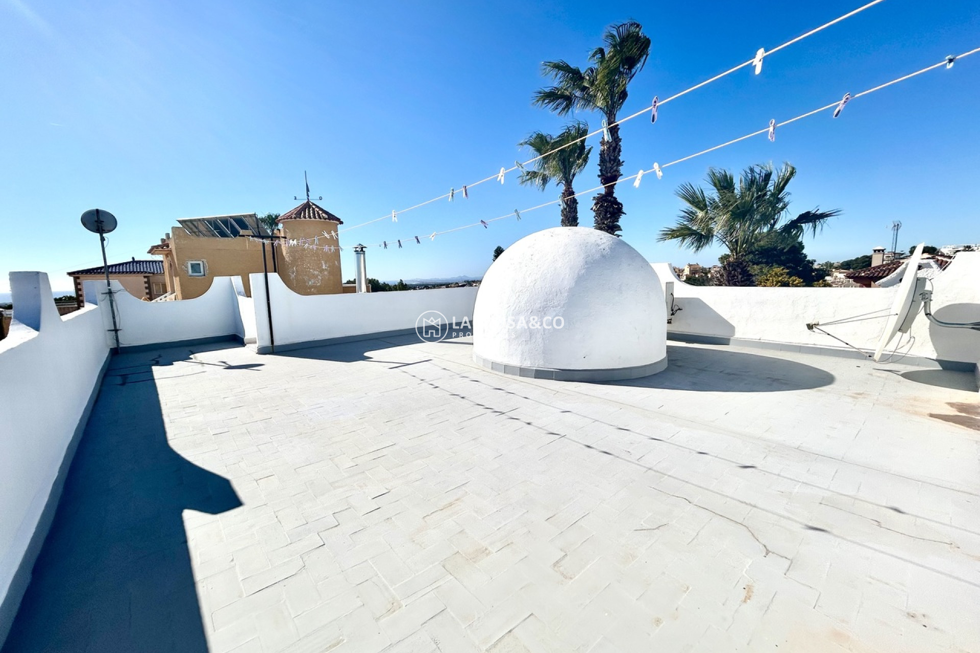 Resale - Detached House/Villa - Villamartín - Costa Blanca