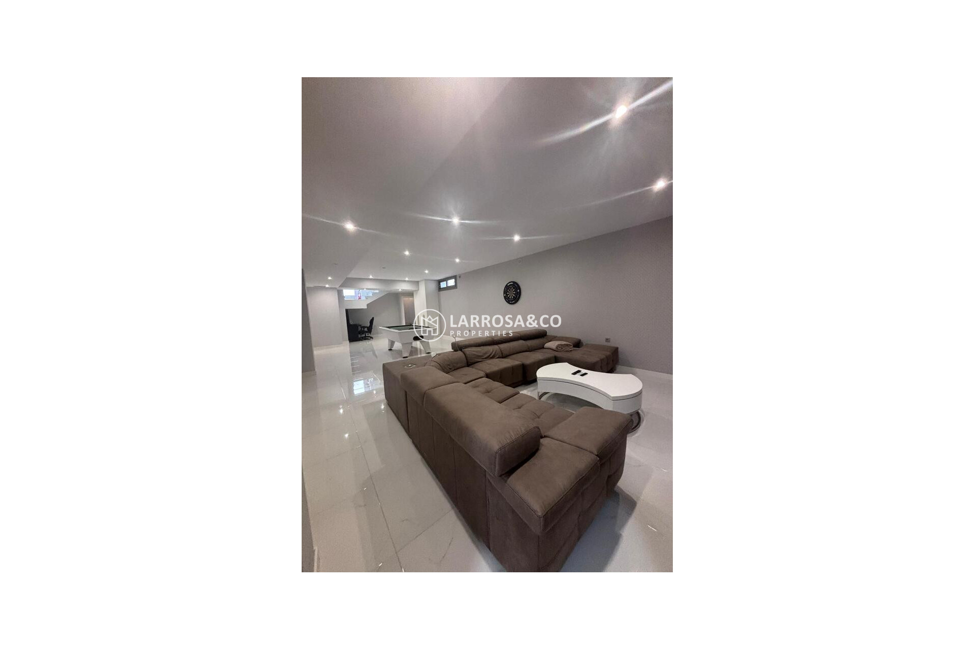 Resale - Detached House/Villa - Villamartin - Costa Blanca