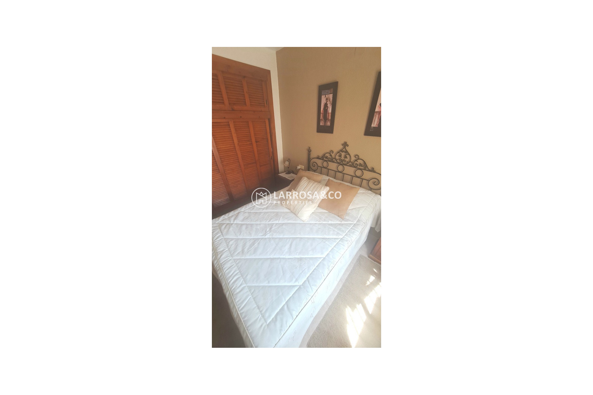 Resale - Detached House/Villa - Villamartin - Costa Blanca