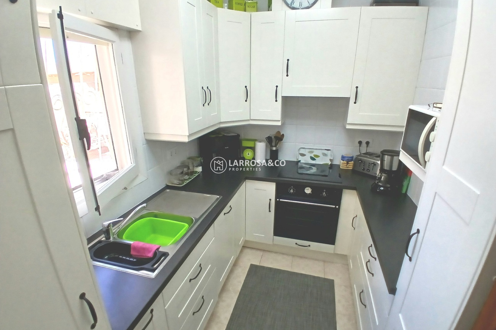 Resale - Detached House/Villa - Villamartin - Costa Blanca