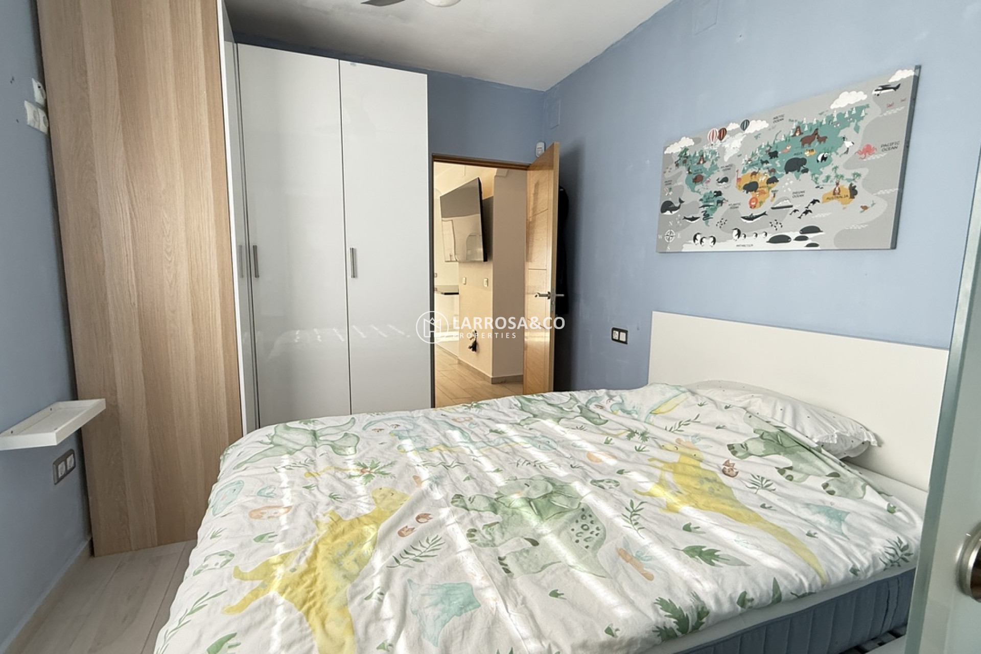 Resale - Detached House/Villa - Villamartin - Costa Blanca