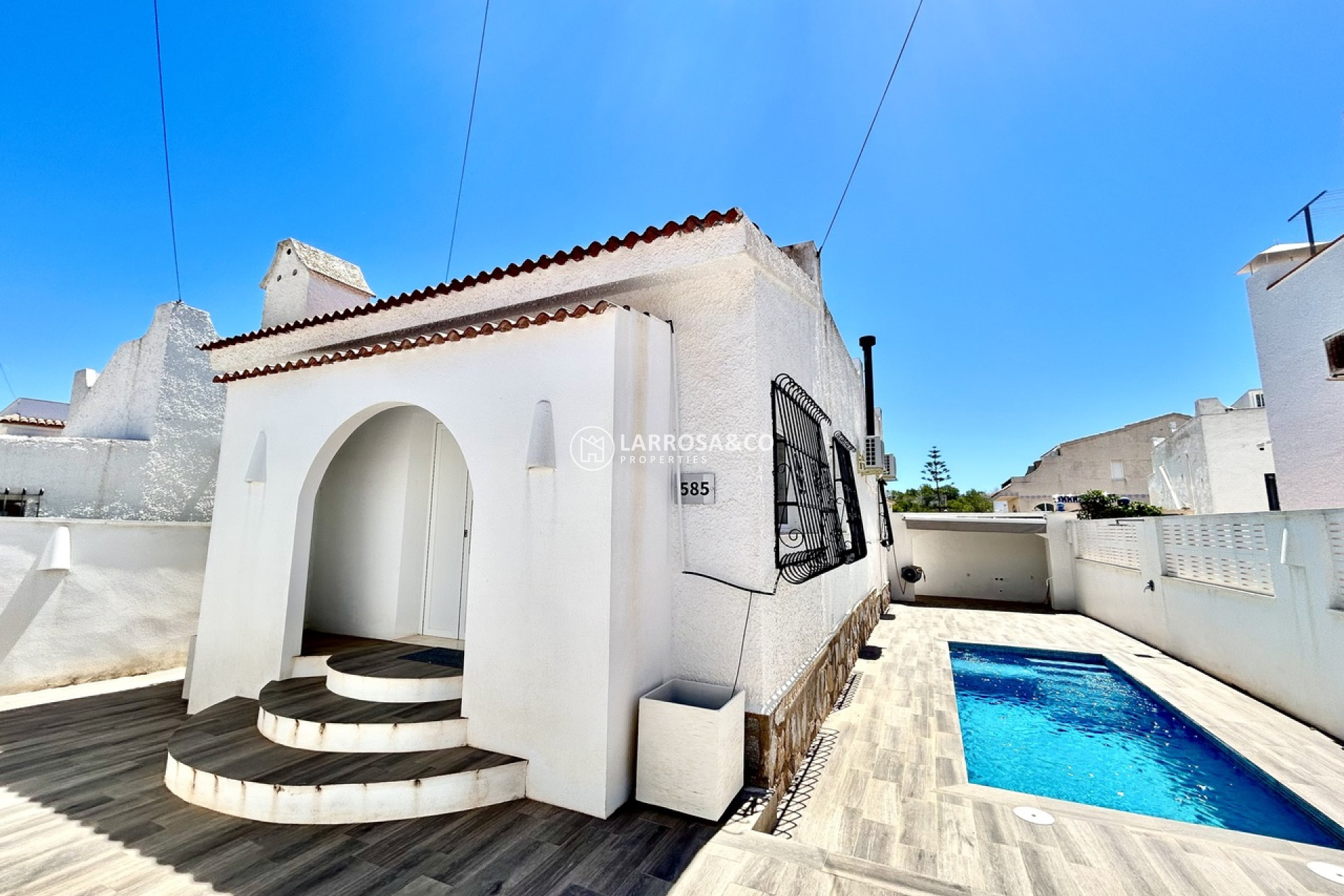 Resale - Detached House/Villa - Villamartin - Costa Blanca