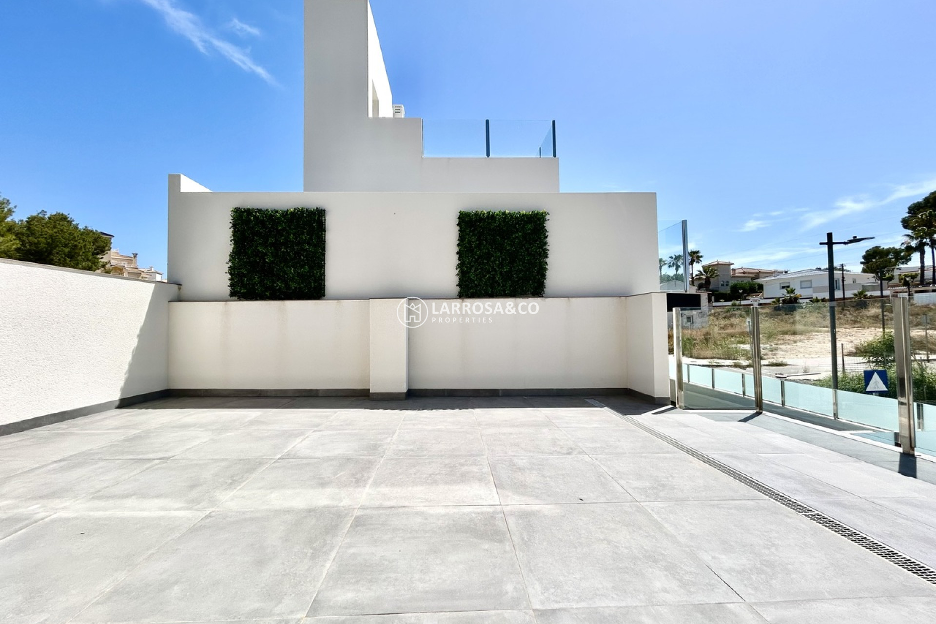 Resale - Detached House/Villa - Villamartin - Costa Blanca