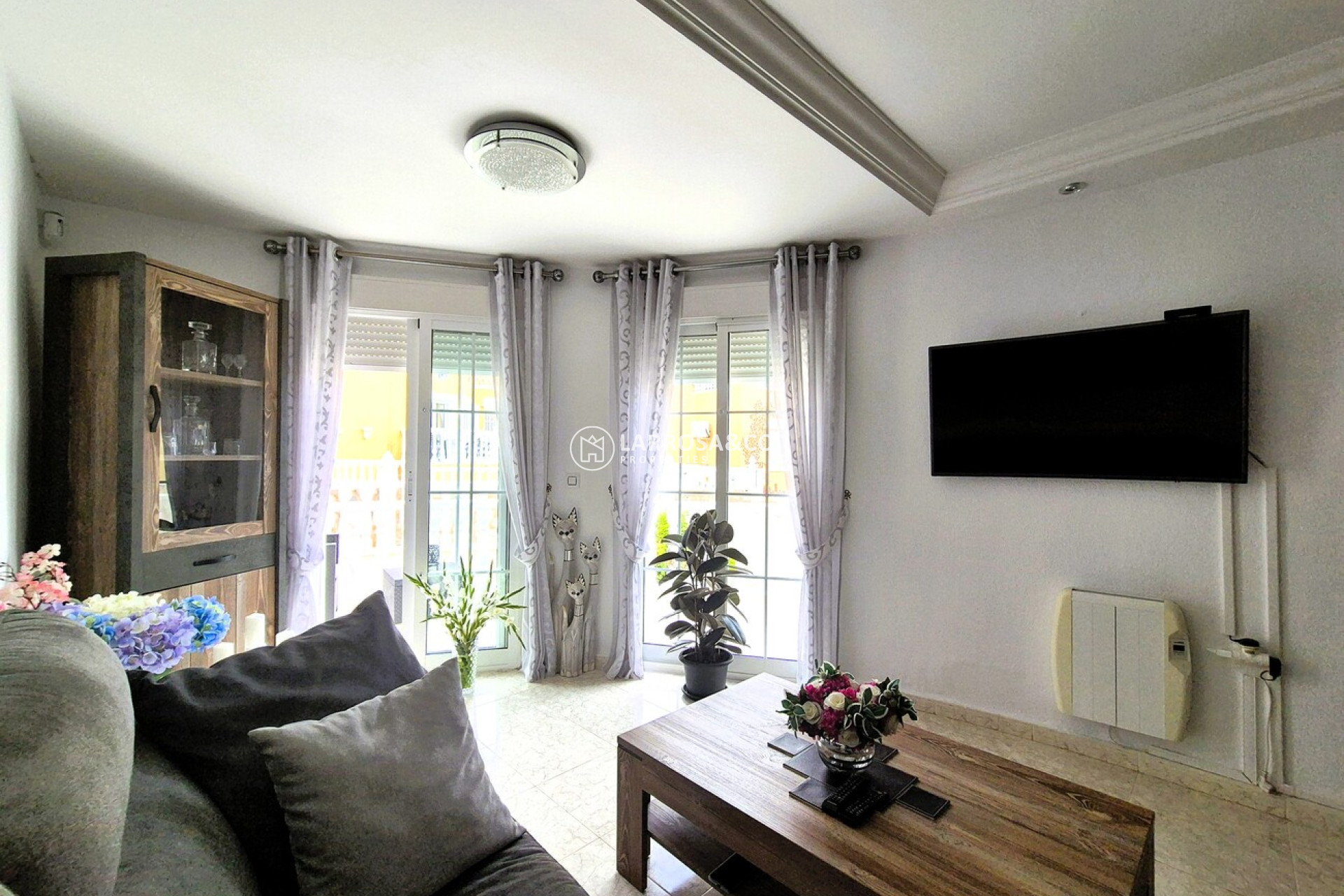 Resale - Detached House/Villa - Villamartin - Costa Blanca